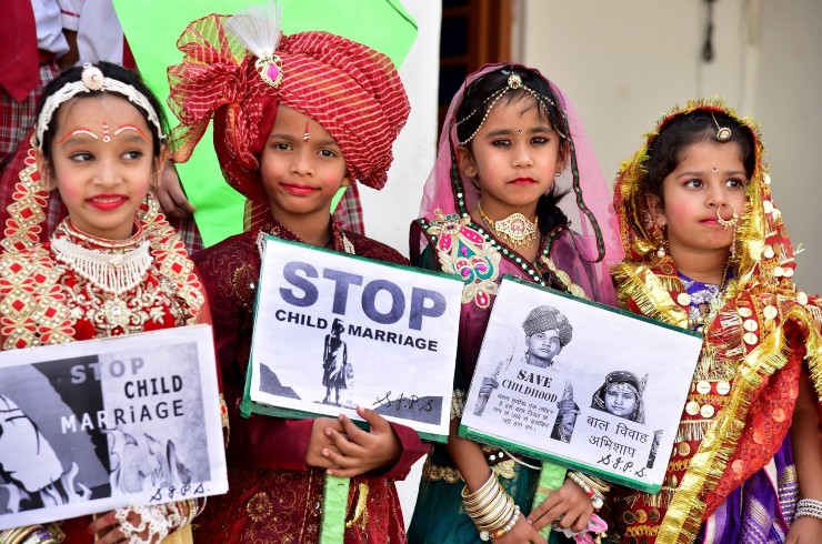 42% Indians still comfortable with child marriages 