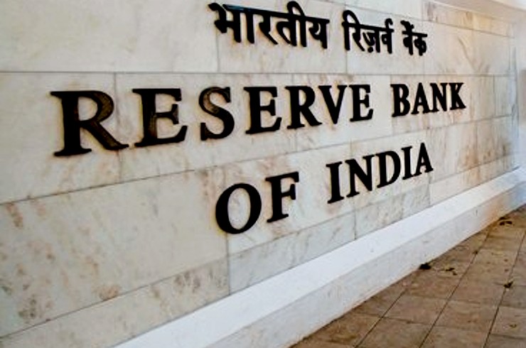 India’s forex reserves rise to one year high; almost hit $600 billion