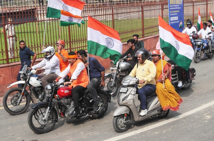 The Capital Story: Two-Wheelers a Cheap Transport or Unsafe Mode?