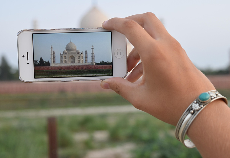 Fuelled by Apple, India’s smartphone exports hit record $7.72 billion in Q1 FY26