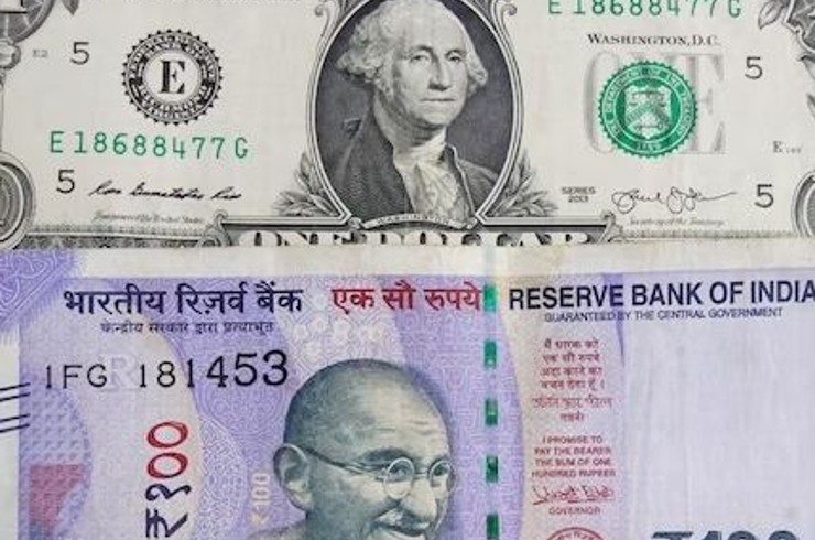 India’s forex reserves drop to $690 billion; RBI Governor says enough to cover 11 months of exports