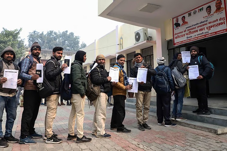 Graduate Share in Youth Unemployment Rises to 67%: Report