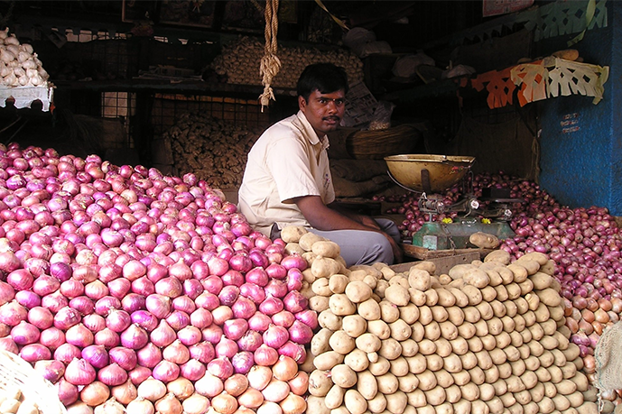Onion replaces tomato as inflation driver